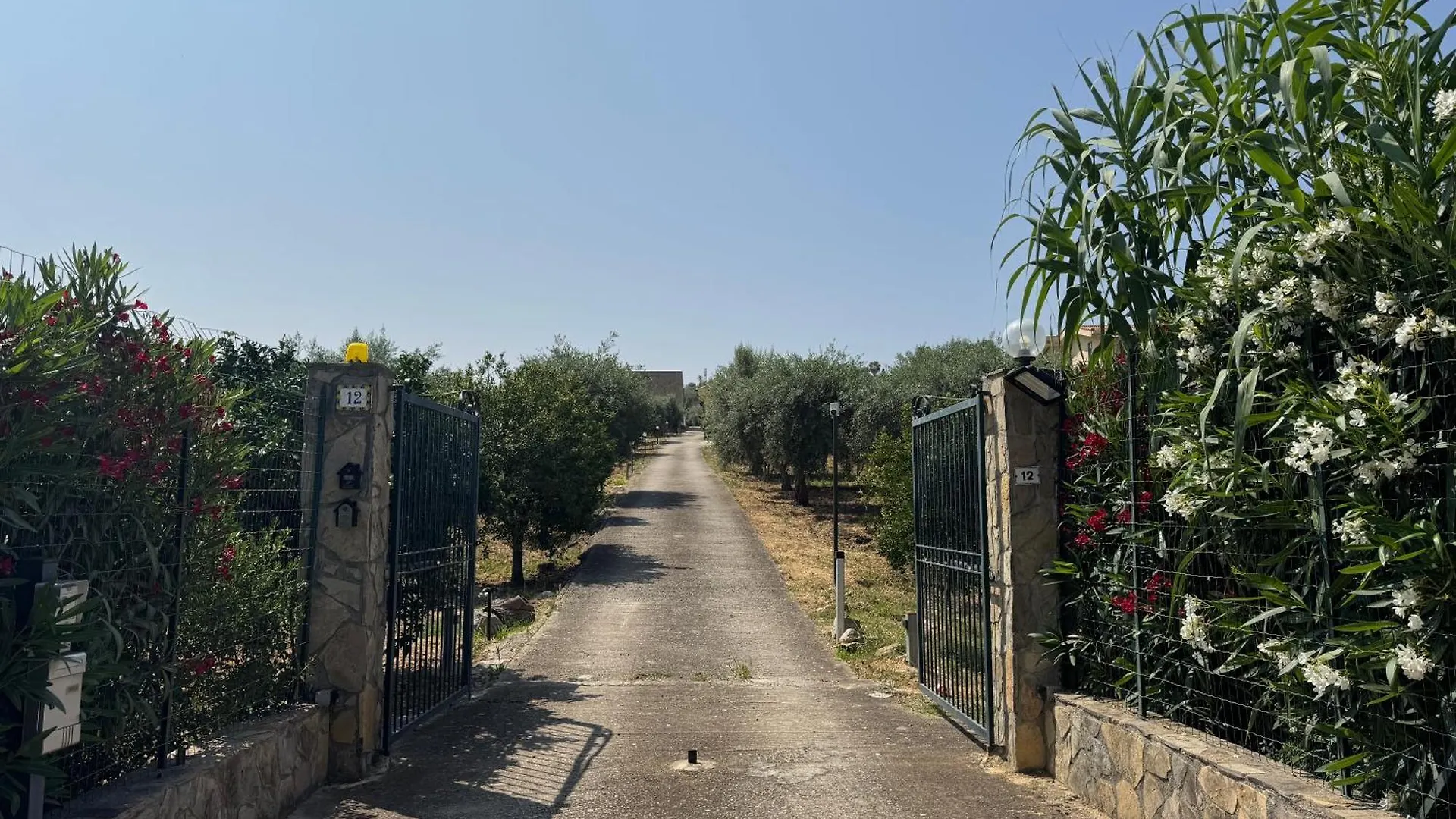 Le Casette Di Campagna Campofelice Di Roccella